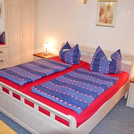 Ferienwohnung/ Ferienzimmer Asche Kwatera prywatna *